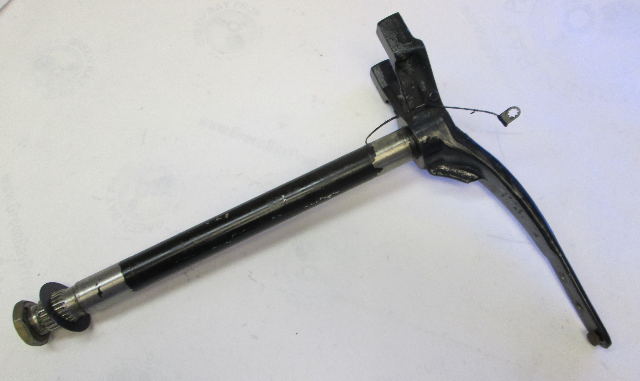 437698  Evinrude Johnson Outboard Steering Arm & Shaft for 25" X-Long Shaft ETec