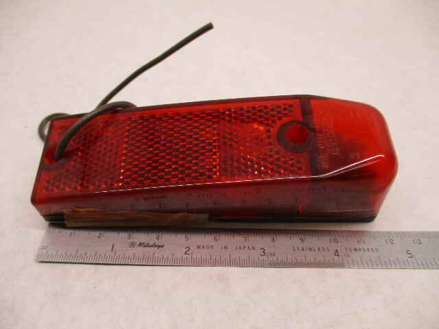 Wesbar Red Teardrop Clearance Side Marker Trailer Light 4.5"L