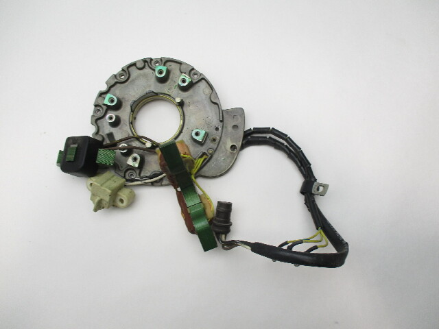 0581670 0582417 Plate Sleeve Coil & Lamination Sensor Assy Magneto Evinrude Johnson