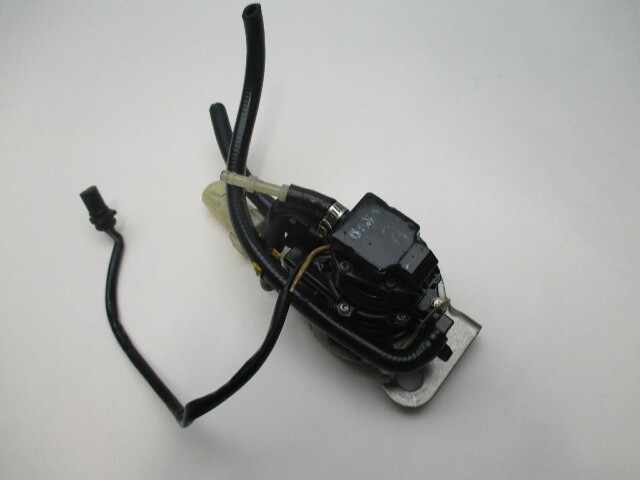 0174566 174566 Evinrude Johnson VRO  Fuel Pump 1987-88 60-225 HP Parts Only