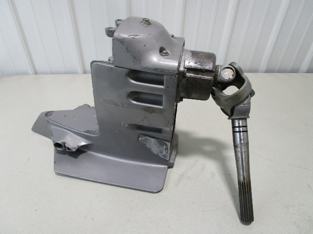 3857010 Volvo Cobra SX M Stern Drive Upper 1.79 Ratio Gear Case Unit