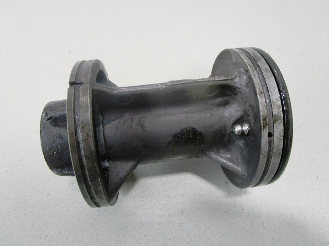 41529T2 Mercury Mariner Outboard Bearing Carrier 75-115 Hp 41529A2