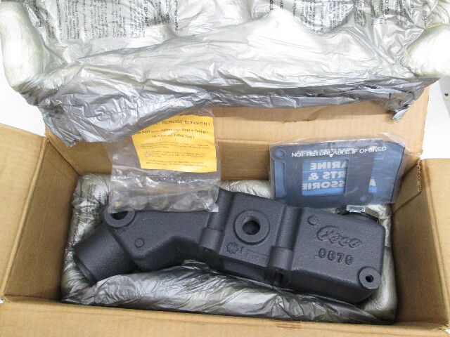90880A2 Mercruiser 470 224 3.7 Exhaust Manifold & Elbow Tank Riser Reservoir