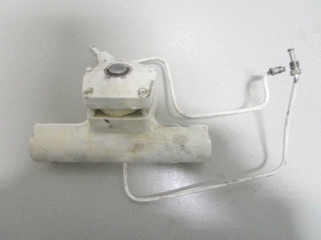 F449545-2 Trim Cylinder Housing Force 85 90 120 125 150 HP 818055F 1984-1999
