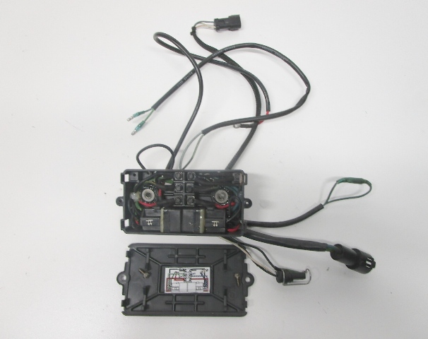 0584943 Evinrude Johnson V4 88-115 Hp Outboard Power Trim/Tilt Relay Junction Box