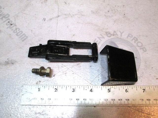 97447A1 52739 94918 Mercury Mariner Outboard Top Cowl Latch Retainer & Hinge