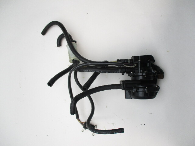 0438400 438400 Evinrude Johnson 4 Wire VRO Fuel/Oil Pump Assembly