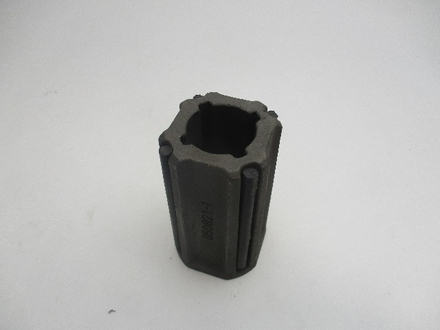 850821Q12 Quicksilver Flo-Torq Hub Drive 3 5/8" Short Sleeve 850821A2