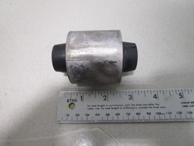 881916 Mercury Outboard 65-125 HP Lower Mount Midsection