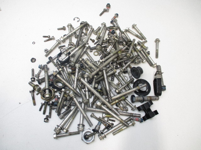 Evinrude Ficht 225hp 2002-2005  Misc Hardware Collection Nuts Bolts Washers