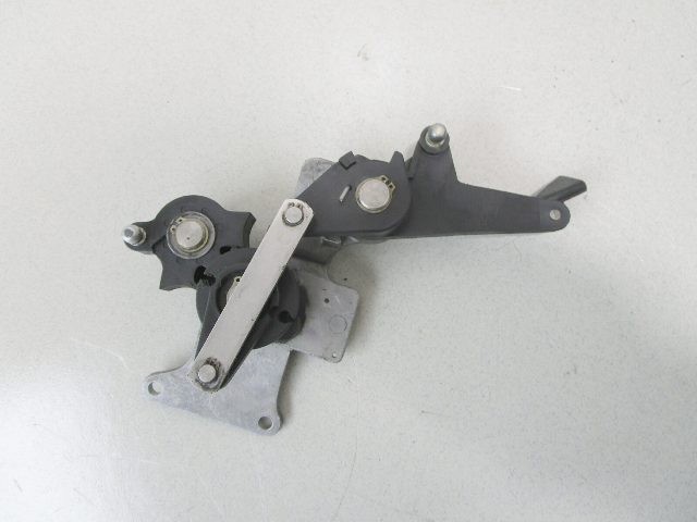 93741 Mercury Outboard Control Platform w/Control Lever 92730 Gear 94152 Assembly