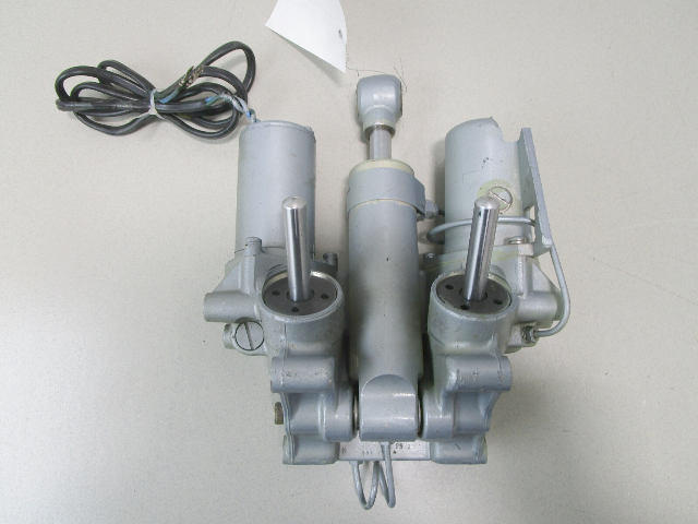 0395088 Hydraulic Trim & Tilt Unit for Evinrude Johnson 70-235Hp PARTS ONLY