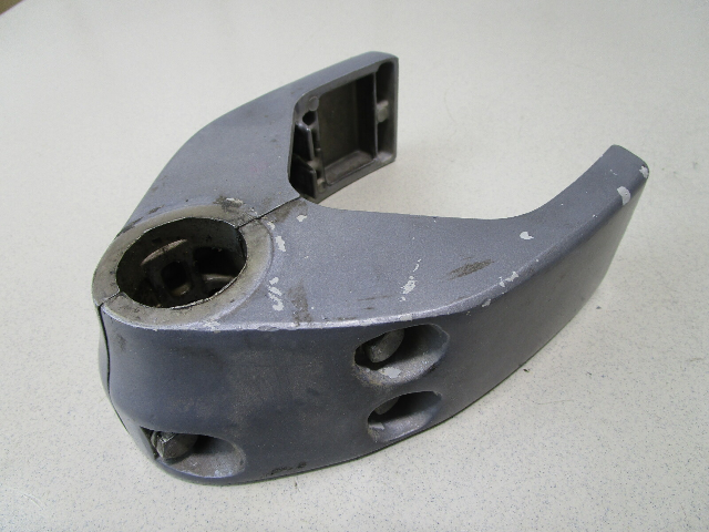 0332419 0332420  Lower Mount Bracket Evinrude Johnson 40 48 50 HP