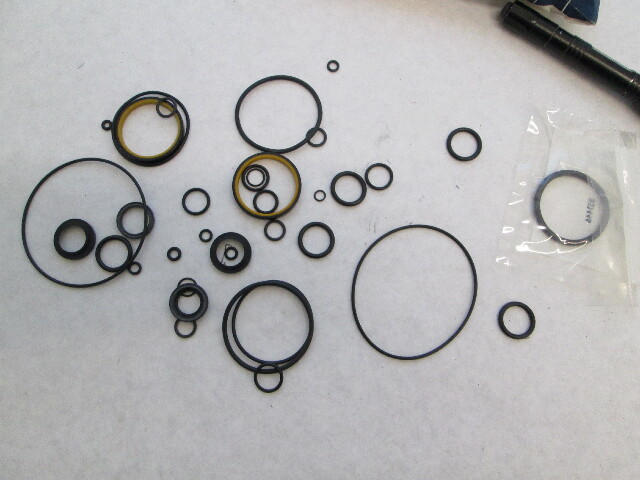 New BRP Johnson Evinrude OEM Power Trim and Tilt O-Ring Kit 393942 0768662
