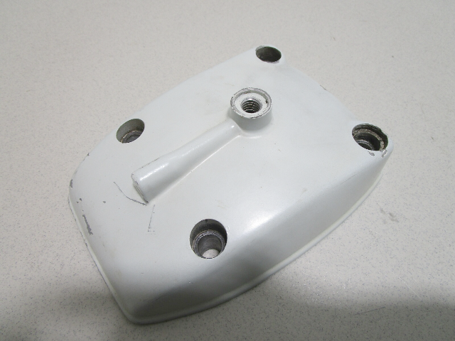 832668 Volvo Penta AQ 280 270 Upper Gear Case Housing Cover Cap