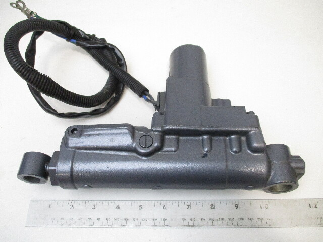 69A-43840-00-4D Power Tilt Assy Yamaha F15 HP Outboard