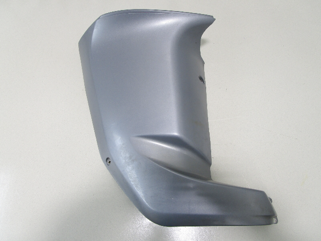 69J-42771-00-8D Starboard Right Side Lower Cowl Apron for Yamaha V6 Outboard