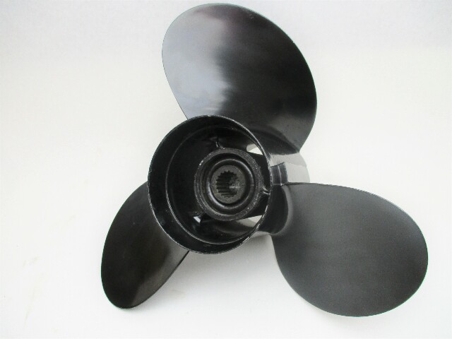 48-18616A40 17 3/4" X 21 Pitch RH Boat Prop Fits Mercruiser Bravo II Stern Drive