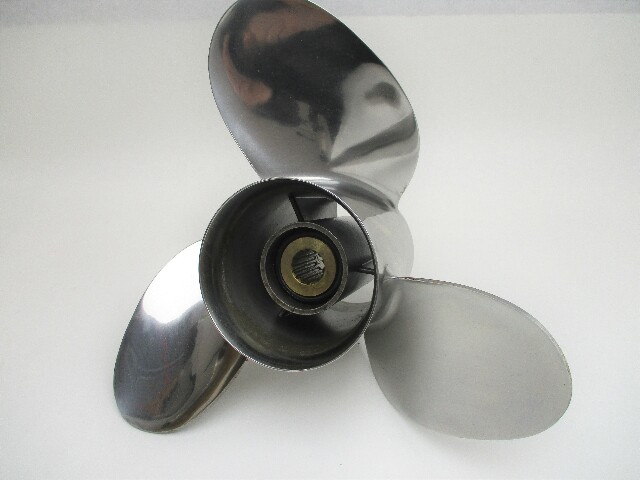 Yamaha M16 3 Blade Stainless Steel Propeller 14 1/4" X 16 Pitch Prop 150-350HP