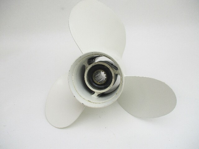6H5-45958-00-00 10 1/4" X 14 Pitch "G" Propeller for YAMAHA 25-60HP Outboards