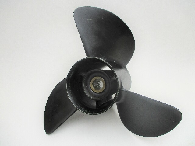 13" x 21 Pitch Painted Stainless "K" Prop for Yamaha Outboard 60-140 Hp