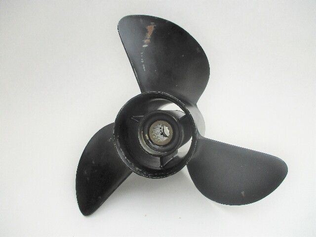 13" x 21 Pitch Painted Stainless "K" Prop for Yamaha Outboard 60-140 Hp