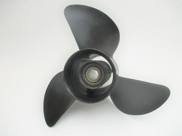12 5/8" x 21 Pitch Painted Stainless "K" Prop for Yamaha Outboard 60-140 Hp