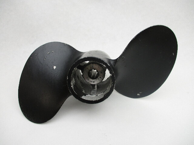PM30 10 X 11 Pitch 8 Spline 2 Blade Propeller for Mercury 20HP Outboards 1963-81