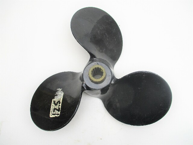 072132 10 3/8 x 12 1/2 Pitch Prop 20-60 HP Chrysler Force Outboards 14 Spline