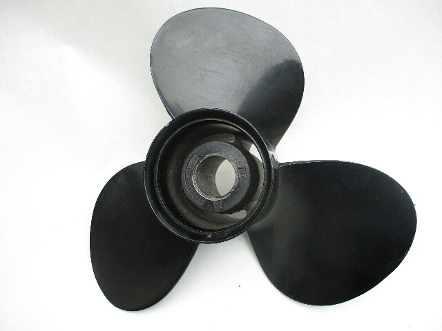77338A45 14 X 11P Prop 40-140 Hp 4 1/4" Case Mercury Johnson Evinrude Yamaha