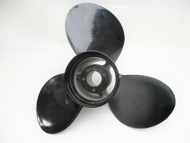 15-1/4 x 15 Pitch Prop for Mercury Evinrude Yamaha Mercruiser 4 3/4" Gearcase