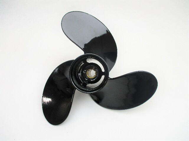 87572A10 8 3/8" x 8P Prop for Mercury 7.5, 9.8HP Outboards 8 Spline 1968-84