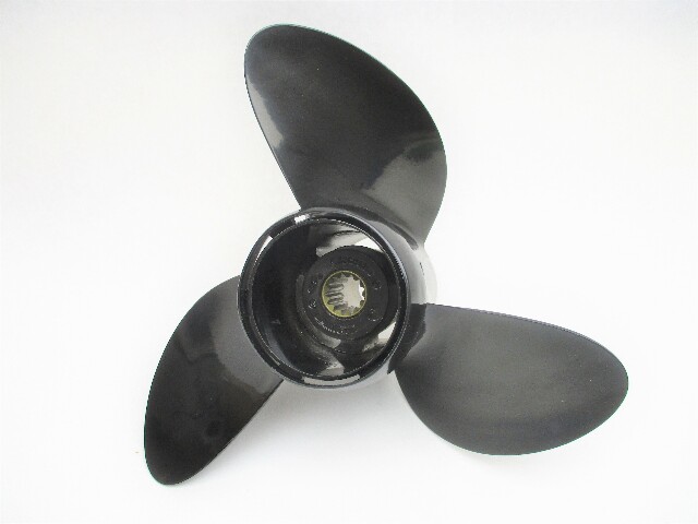 386841 11 3/4 X 17P Prop for JOHNSON/EVINRUDE 40-75 HP Outboards 3 3/8" Gearcase