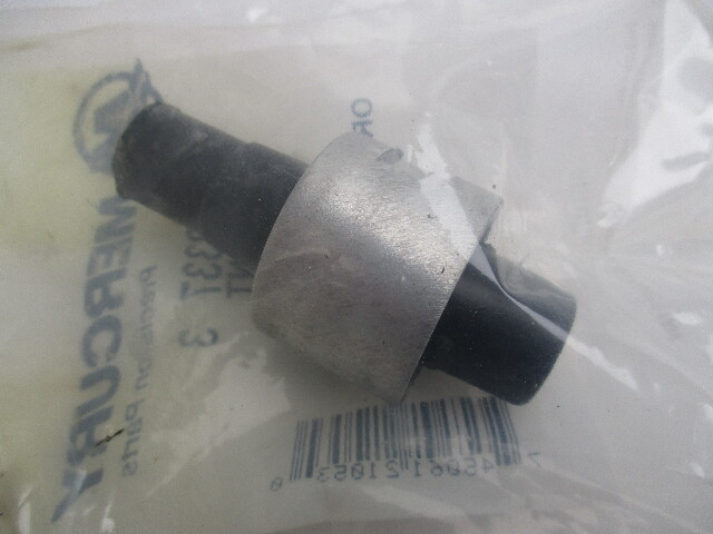 93445, 923373 Mercury Mariner Drive Shaft Housing Upper Rubber Mount 30-70 hp
