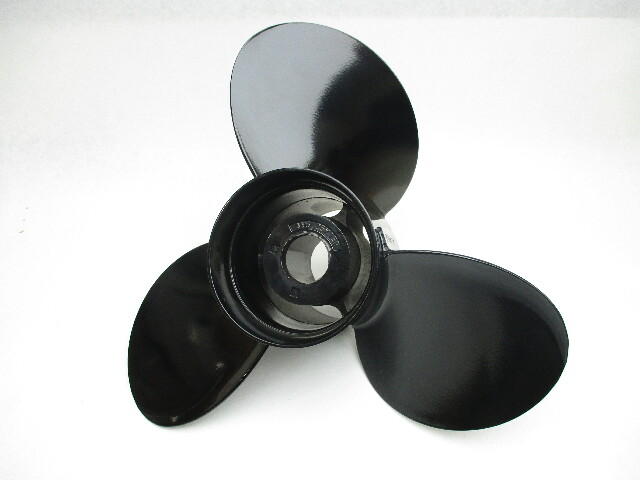 15-1/4 x 15 Pitch Prop for Mercury Evinrude Yamaha Mercruiser 4 3/4" Gearcase