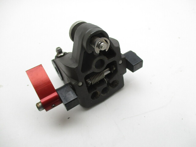 0353401 Evinrude Johnson Outboard Base Pivot 353401