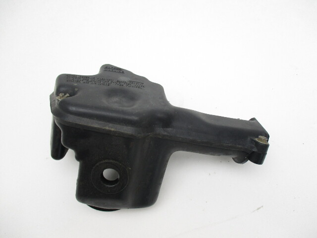 0322120 9.9 15 HP Johnson Evinrude Air Intake Box Silencer & Cover 0322121