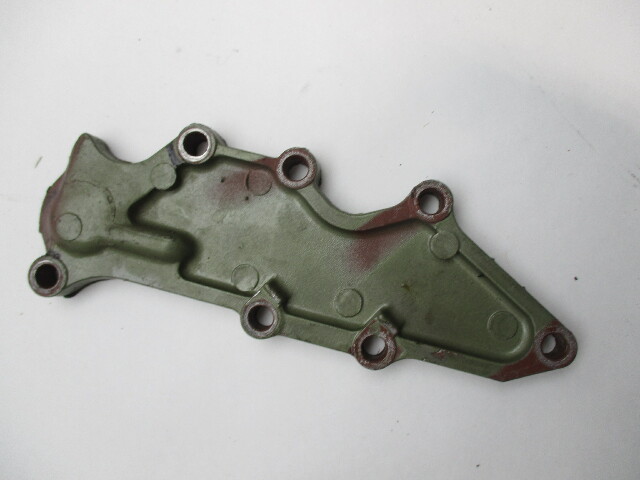 0318918 Evinrude Johnson Cylinder Head Water Cover 318918