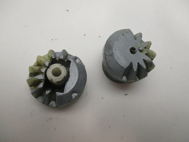 0319034 0319035 Inner Throttle Control Gears 9.9 / 10 15 HP Evinrude Johnson 319034