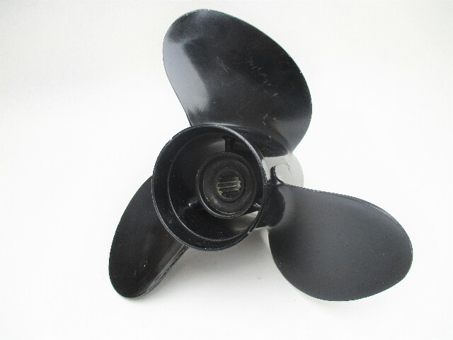 14 X 19 Pitch 15 Spline Prop for 70-140 HP 4-Stroke Suzuki Johnson Outboards
