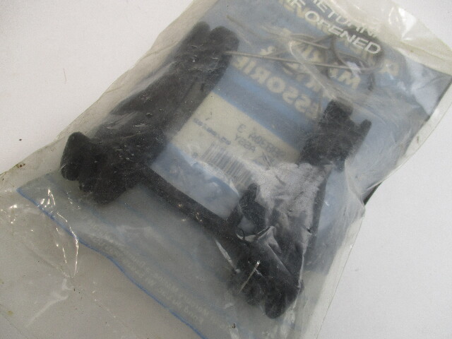 98830A3 Mercury Mariner 15-25 Hp Outboard Swivel Bracket Reverse Lock Hook