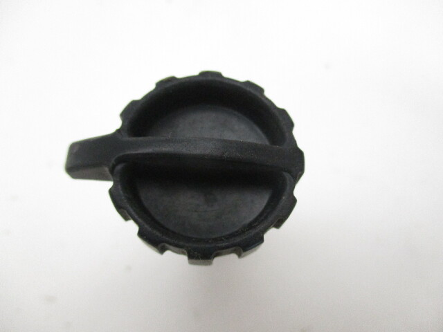 0319152 0207946 Outboard Motor Air Knob Slow Idle Speed Adj. 15 Hp Evinrude Johnson