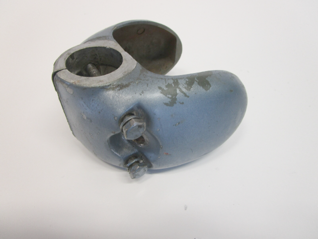 0305554 Vintage Lower Mount Housing OMC Evinrude Johnson Port & Stbd 0305555