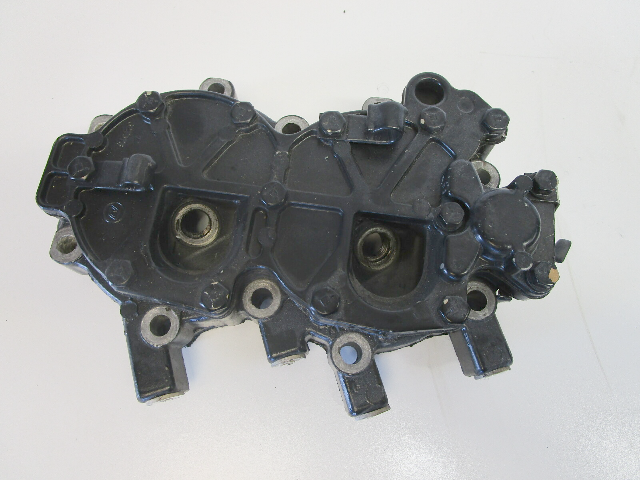0327671 OMC Evinrude Johnson 20-35 HP Outboard Cylinder Head & Cover 327673