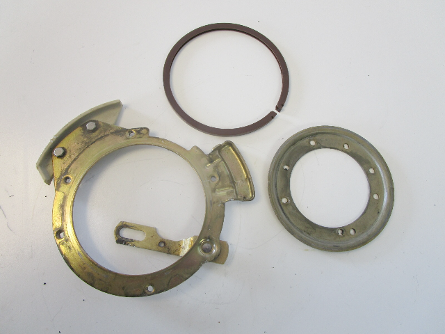 0396031 Retainer and Link for Evinrude Johnson 20-35 Hp Outboard 0322102