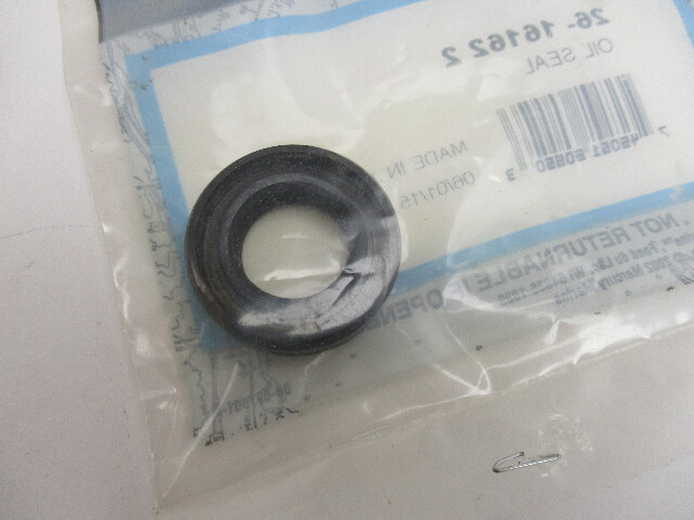 26-161622 Fits Mercury Mariner 8-30 HP Outboard Bearing Carrier Oil Seal