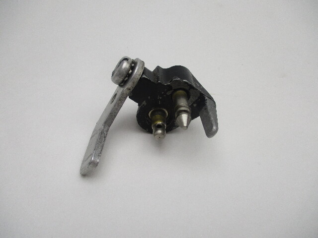 393334 320802 Cowl Mount Fuel Connector & Idle Stop Evinrude Johnson Outboard