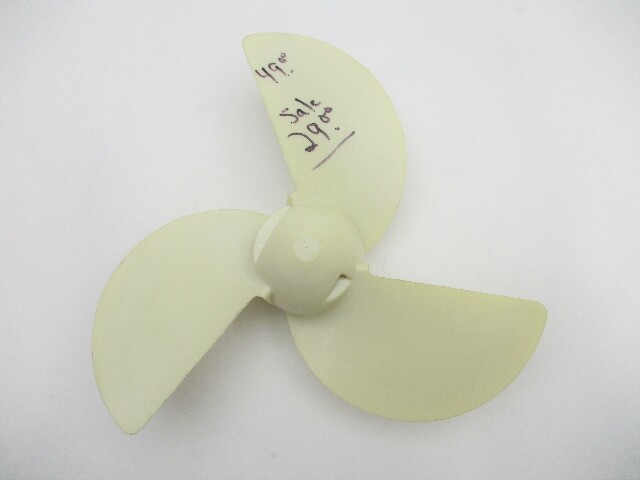 6A1-45943-00-36  7 1/4 X 4 Pitch Yamaha "A" Plastic Pin Drive Prop 2HP