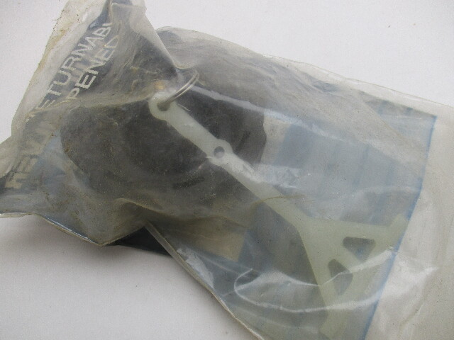 36-824962A2 Quicksilver Fuel Cap for Mercury Mariner 4-5 HP Outboards