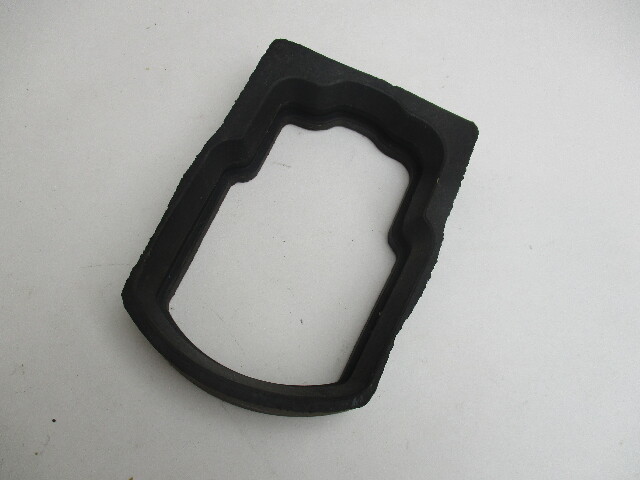37641001 37641 Rubber Exhaust Tube Seal Mercury Mariner 65-150 Hp Outboard